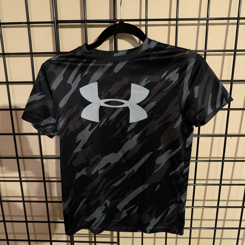 Under Armour Kids Camo Black Tee
